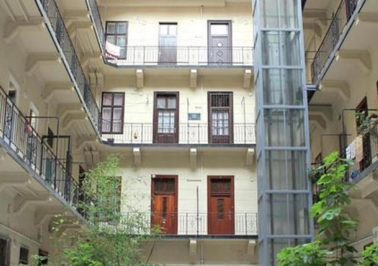 B&L Apartment Budapest Kültér fotó